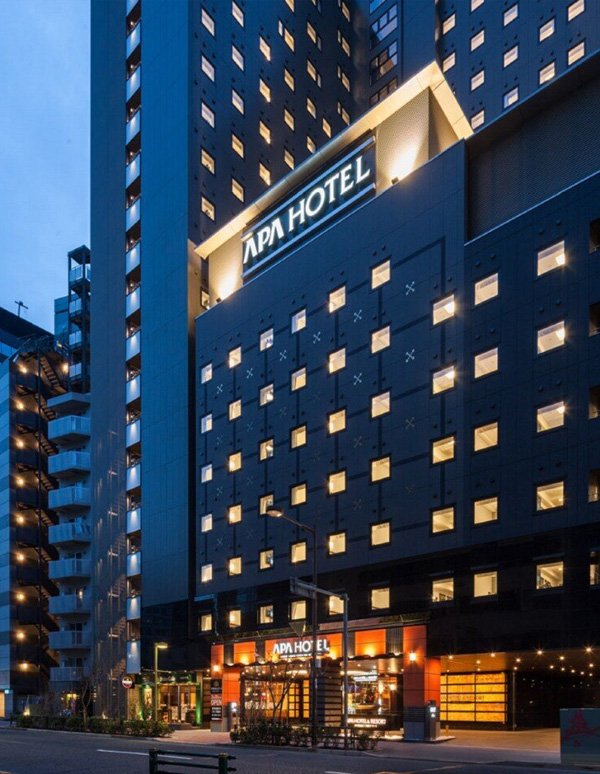 Exterior view of Nishi-shinjuku-gochome Station (APA Hotel & Resort NISHISHINJUKU GOCHOME EKIMAE TOWER)