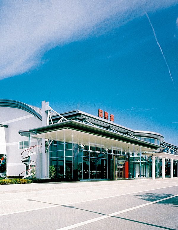 Exterior view of Yamagata Airport (1F Above the general information counter)